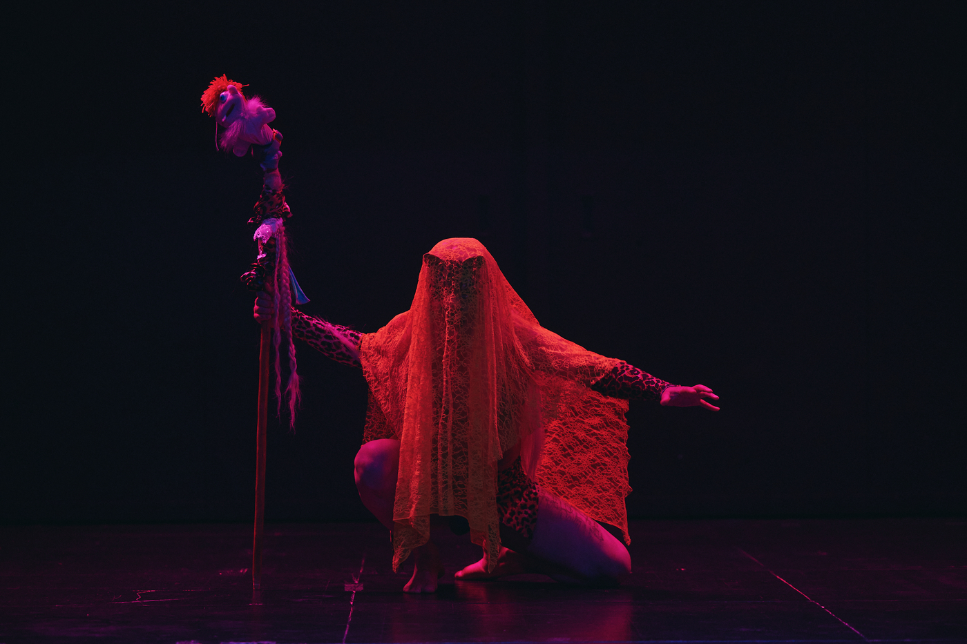 AS MULHERES QUE CELEBRAM AS TESMOFORIAS